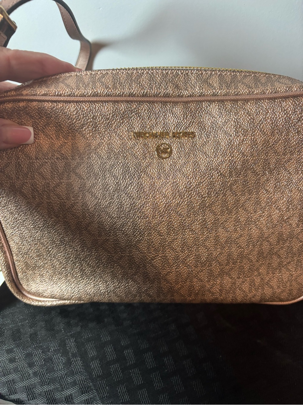 Michael Kors Metallic Rose Gold Crossbody Bag